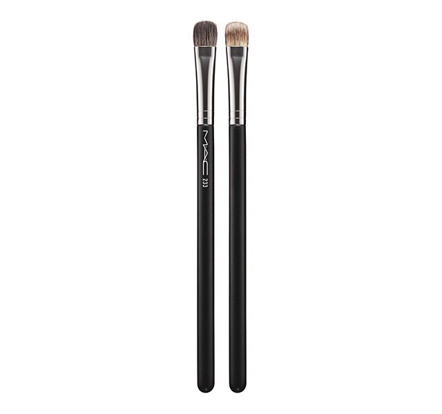 233 Split Fibre Eye Shadow Brush 233 Split Fibre Eye Shadow Brush