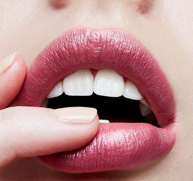 Lipstick Shade Finder | MAC Cosmetics - Official Site